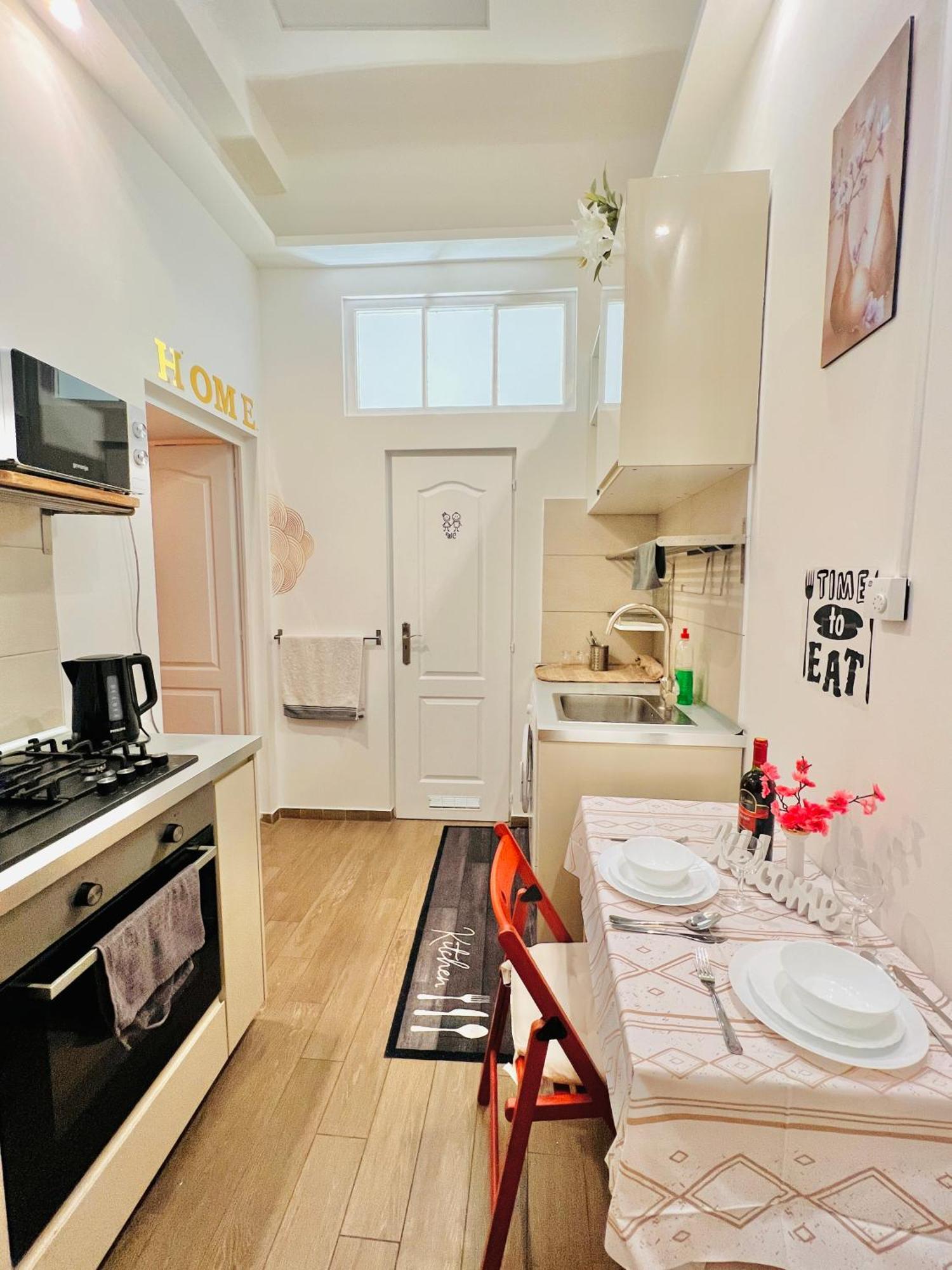 Chloe Apartment Βουδαπέστη Εξωτερικό φωτογραφία